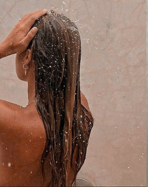 How to Meditate in the Shower: 3 Different Methods